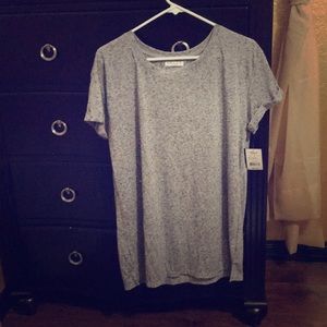 Plain Gray T-Shirt in “Ex-Boyfriend” Style